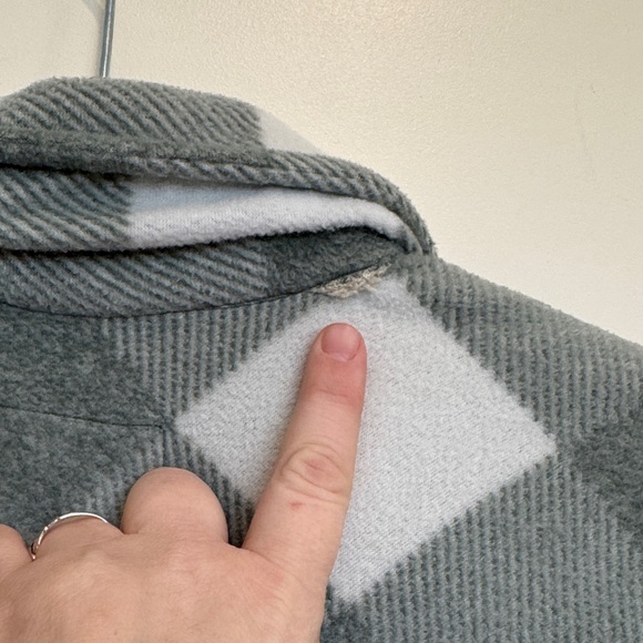 Plaid Sage Green Button Up Jacket Size XL - Picture 10 of 10